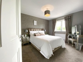 Swallow Lane, Enniskillen, Co Fermanagh, 5* Chic